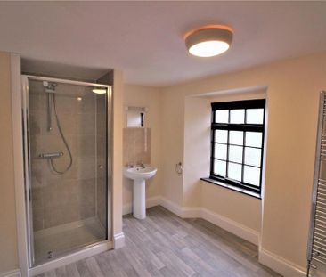 4 bedroom terraced house to rent - Photo 6