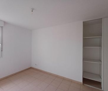 location Appartement T2 DE 45.68m² À MURET - Photo 4