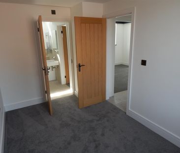 Stoney Lane, Alvechurch, Birmingham - Photo 6