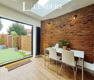 Hedingham Road, Dagenham, RM8 - Photo 6