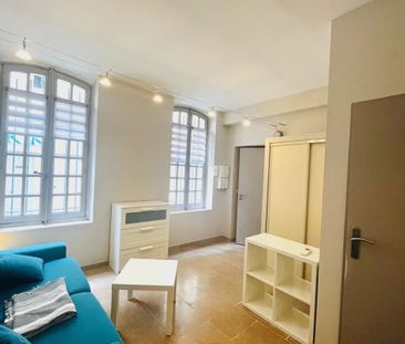 Studio meublé en centre historique - Photo 1