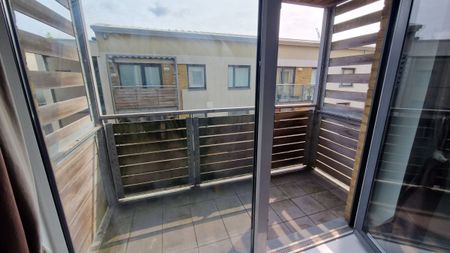Horsted Court, 23 Kingscote way - Photo 4