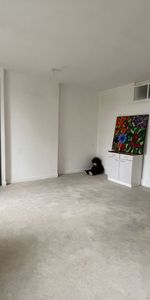 Location Appartement 1 pièce 26m² - Photo 3