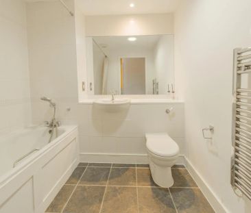Palomar Court - Photo 1