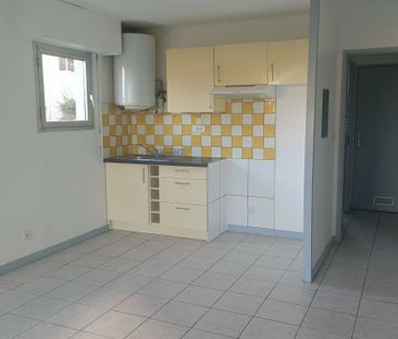 Location Appartement 1 pièces 27 m2 à Saint-Sébastien-sur-Loire - Photo 2