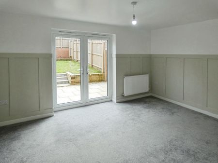 3 bedroom semi-detached house to rent - Photo 4
