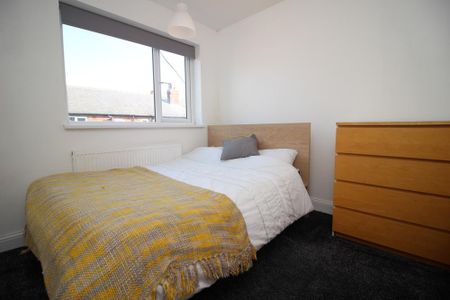 2 bedroom townhouse to rent - Photo 5