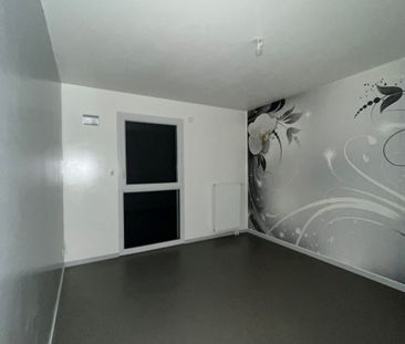 A LOUER APPARTEMENT RECENT T2- SAINT-PARRES-AUX-TERTRES - Photo 5