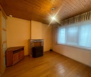 Gezellig woning met 3 slaapkamers en tuin met tuinberging gelegen t... - Foto 1