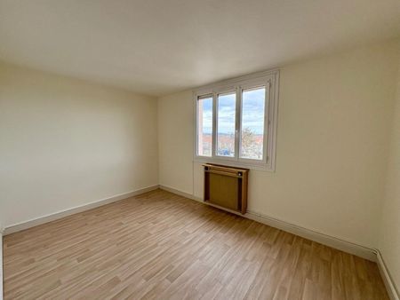 APPARTEMENT T4 A LOUER A ROANNE - FAUBOURG PARIS - Photo 3