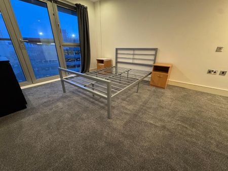 2 bedroom flat to rent - Photo 5