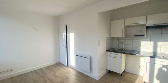 Location Appartement 1 pièce 25m² - Photo 2