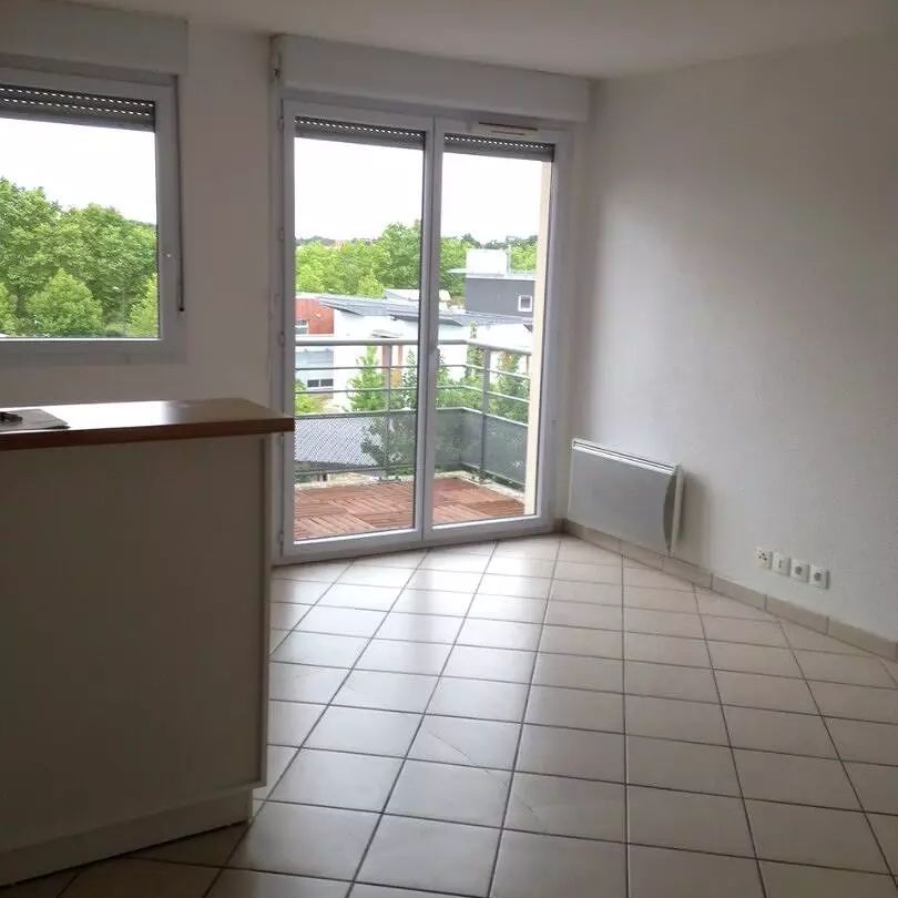 location Appartement T2 DE 43.01m² À EVRY - Photo 1