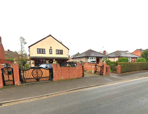 5 bedroom detached house to rent - Photo 1