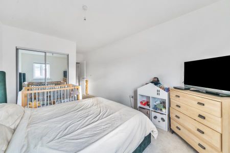 Bell Farm Way, Walton-on-Thames - 1 bedroomProperty for lettings - Seymours - Photo 3