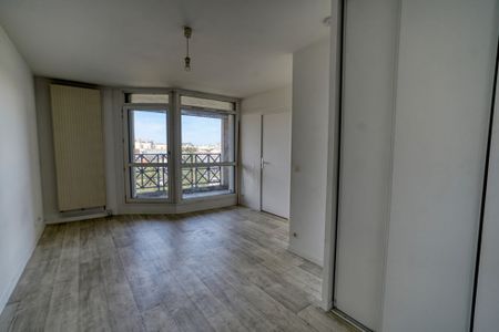 Appartement Montigny Le Bretonneux 1 pièce(s) 31 m2 - Photo 2