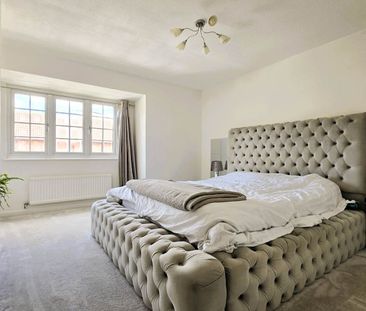 Price £3,000 pcm - Available 01/06/2025 - Part Furnished - Photo 5