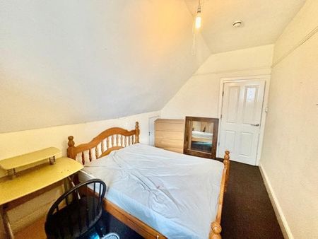 Fishpond Drive, The Park, Property for rent - Photo 4