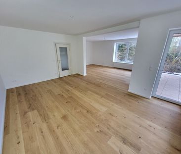 Erstbezug nach Sanierung: Freistehendes EFH (4 Zi.) in Nähe Stadtpa... - Foto 4