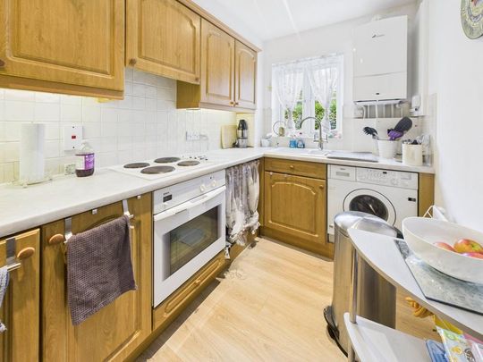 2 bedroom apartment to rent - Photo 1