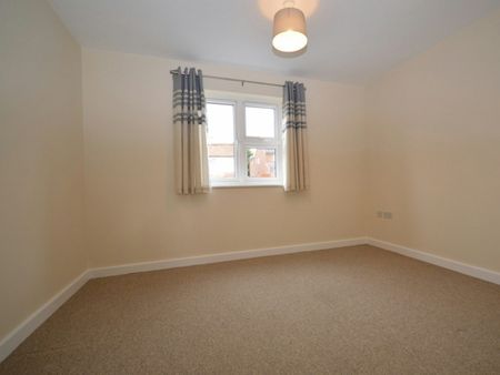 Flat to rent on - Photo 4