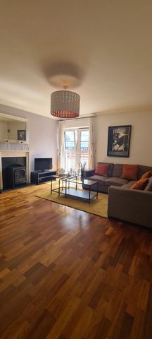 Apartment to rent in Dublin, Windmill Ln - Photo 4