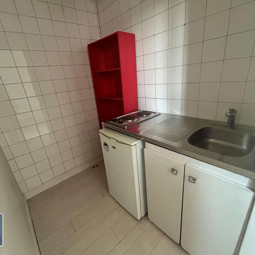 Location Appartement 1 pièce 20m² LILLE 59000 - Photo 1