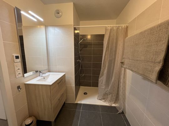 Location Appartement 2 pièces 46m² RODEZ 12000 - Photo 1