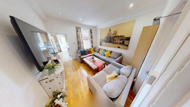 8 bedroom house share to rent - Photo 1