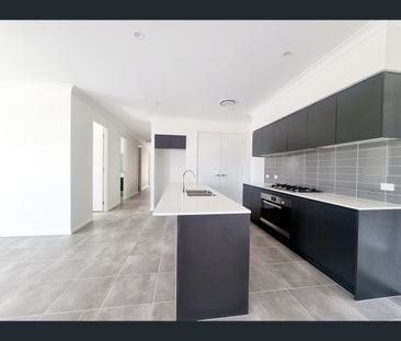 21 Barabung Street, Austral, NSW 2179 - Photo 2