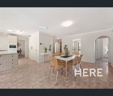 Freshly Updated Family Living - Photo 5