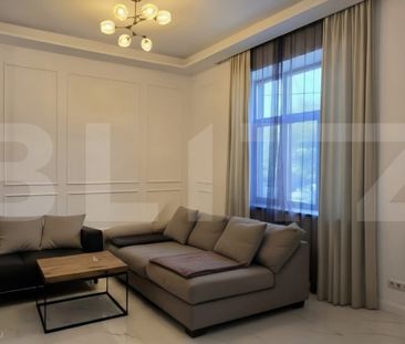Casa 4 camere, 130 mp, 200 mp teren, zona Ultracentral - Fotografie 1