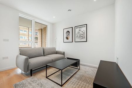 Resona House, Camden, NW1 - Photo 2