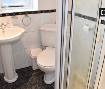 1-bedroom apartment for rent in Ballsbridge, Dublin - Photo 2