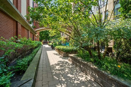 For Lease - 25 Soho Street Unit# P113, Toronto, Ontario - Photo 2