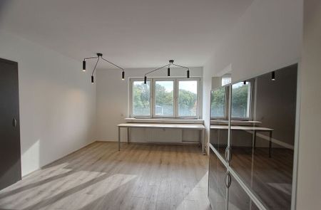 Idealne na kancelarię/biuro podatkowe/projektowe - Photo 3