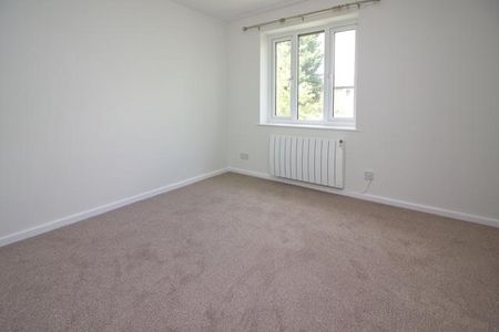 2 bedroom maisonette to rent - Photo 3