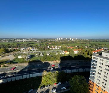 Mietwohnung in Erlangen - Wohnen in der obersten Wohnung mit EBK, T... - Foto 1