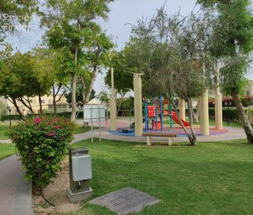 Well Maintained | LAKE VIEW | Vacant and Ready - Photo 3