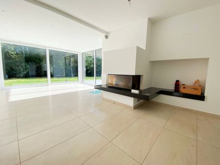 Freistehende Villa auf einem Traumgrundstück zu vermieten (Kurzzeitmiete 14-16 Monate) - Photo 3