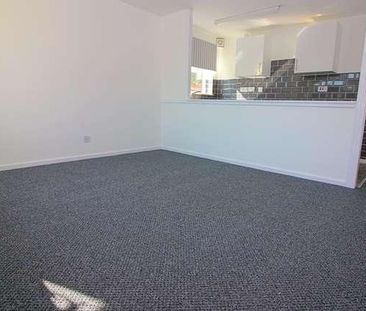 Two Mile Ash - Bed Maisonette, MK8 - Photo 1