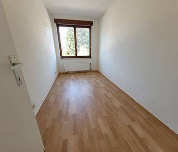 KNAP appartement op de 1ste verdieping met 3 slaapkamers en garagebox! - Foto 3