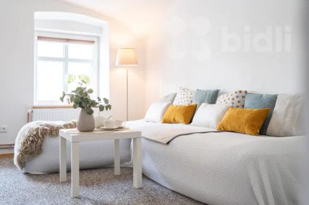 Pronájem bytu 1+1 v dvougeneračního RD, Beroun - Photo 2