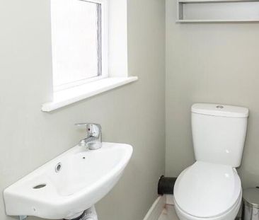 Rooms 1 & 3, 14 Beechmount Street, Belfast, BT12 7NG - Photo 2