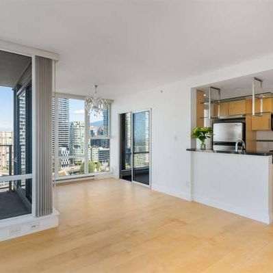 Beautiful 1 bedroom + large den + flex with view Yaletown - Photo 1