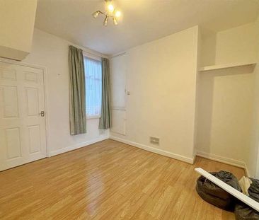 Highfield, Scarborough, YO12 - Photo 1