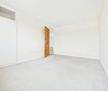 End of terrace house to rent on - Photo 6