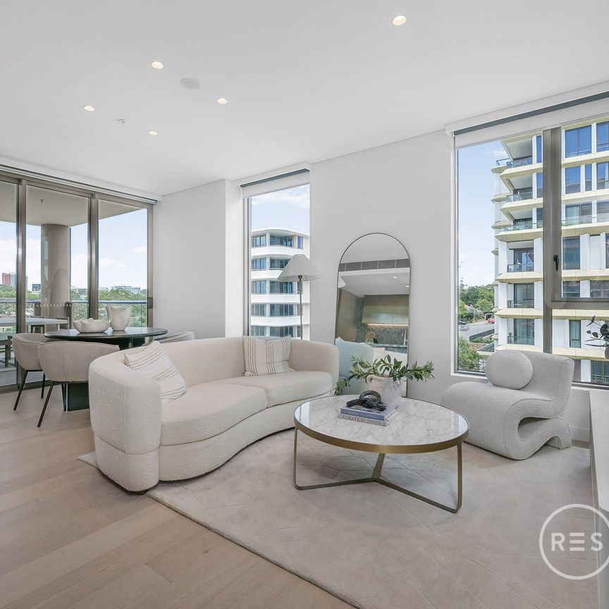 Brand New 3 Bedroom Apartment in NINE by Mirvac - Photo 1