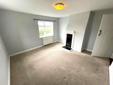 2 bedroom semi-detached house to rent - Photo 3