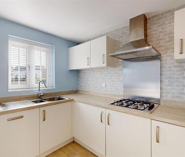 3 bedroom end of terrace house to rent - Photo 5